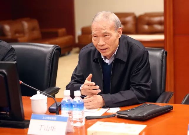 电连董事长_董事长办公室图片(2)