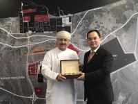 黄庆丰拜访阿曼苏哈尔港务局 洽谈自动化码头项目