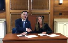 ZPMC获美国南卡港务局最大港机订单