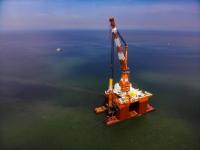 上海振华 在中国大陆最南方建设风电场 龙源振华顺利完成第4根风机基础沉桩作业