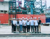 交大密西根学院师生一行参观振华海工生产基地