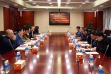 三方会谈 洽谈智慧停车产业合作