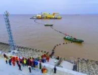 振华重工定位绞车助力首次500千伏海底敷缆工程