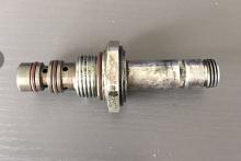 【快速维修故障案例及研讨类技术文】正面吊行驶速度缓慢快速维修案例