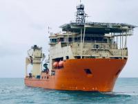 振华制造多功能饱和潜水支持船试航凯旋归来