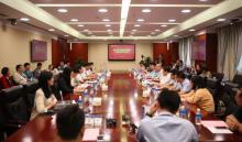 上海振华　复旦大学中国研究院一行调研ZPMC