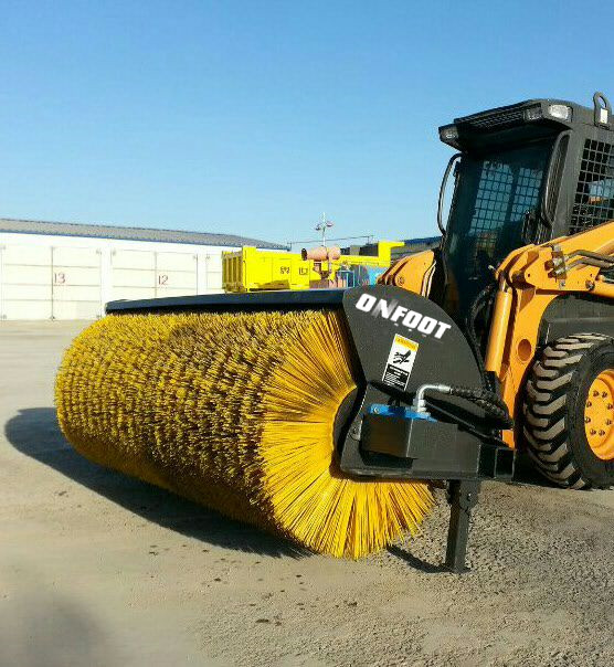 斜角清扫器 滑移装载机属具 路面清扫 清扫车 清雪车