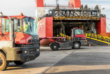 卡尔玛重型码头牵引车助力Maritime Trucks公司提高奥斯陆港生产力