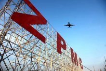 28年风雨同舟，生日快乐，振华重工！