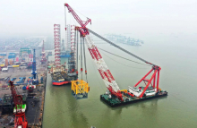 珠海金湾海上风电场项目基础桩及导管架顺利发运