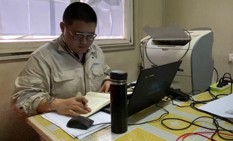 振华海工集团 冲锋陷阵有担当，舍家为岗保总装——记广州打捞局1200吨项目总装主管黄玮东