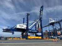 查尔斯顿的坚守 附摄影师历时半年之作