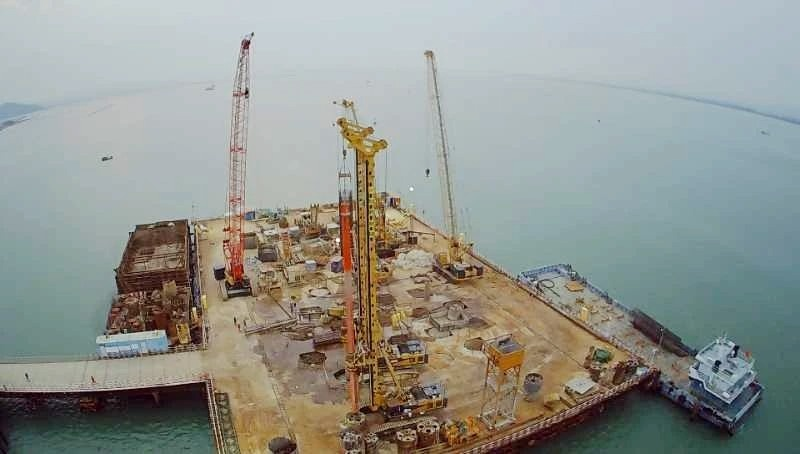 航拍实探！徐工旋挖钻“进击”又一世纪工程