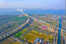 今天，沪苏通长江公铁大桥正式通车！