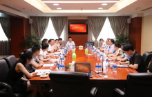 上海振华 黄庆丰会见衡阳市副市长何恩广