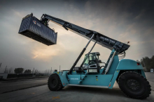 视频 | 科尼正面吊如何在铁路线上操作？