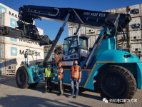 科尼向非洲客户交付第一台静压传动正面吊