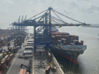 上海振华 难忘卡拉奇的海风