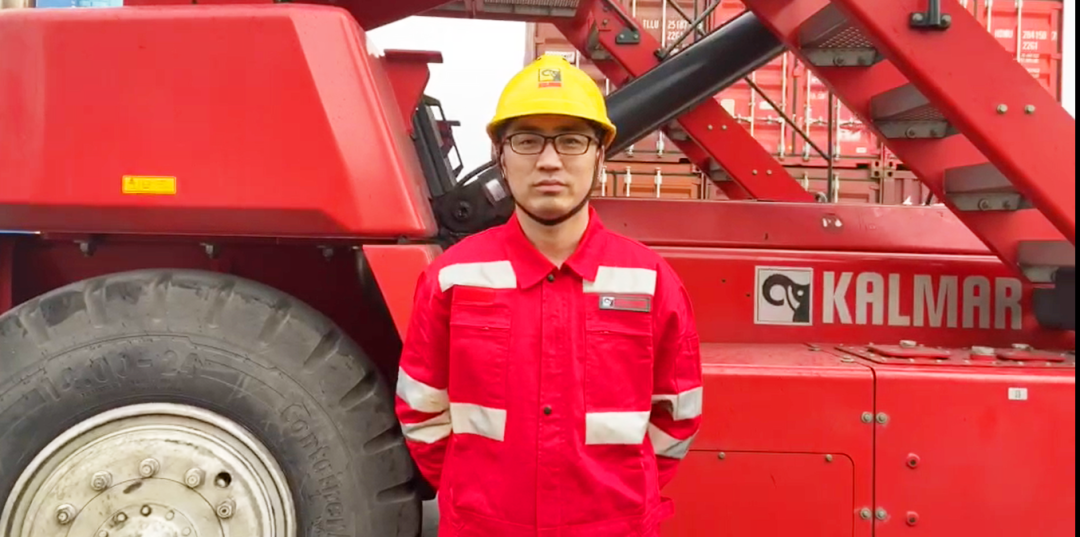 卡尔玛DRF450正面吊出现故障代码21、22，机车无法正常运行的快速维修