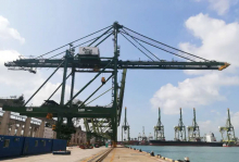 国庆前后 多个港机项目完成关键节点