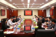 朱连宇会见中国银保监会政策银行部副主任韩冰、国开行上海市分行行长吴亮东