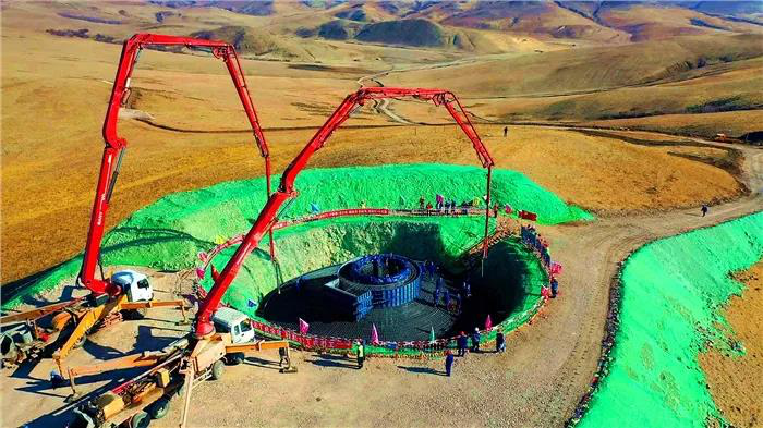 在这个300万千瓦的风电扶贫项目中，三一设备接力入场！