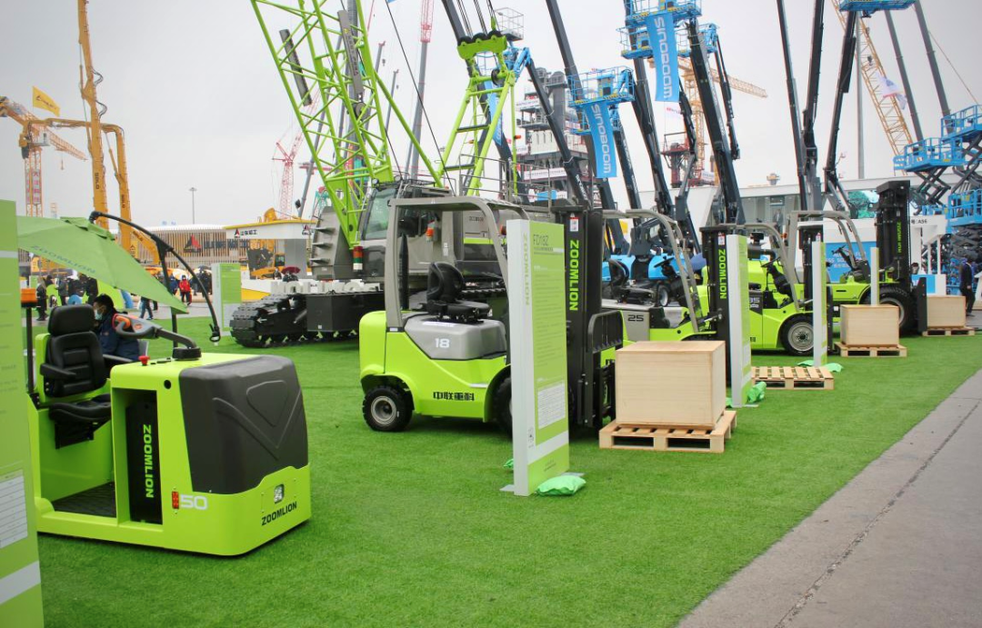 绿色动力 智享未来 ——工业车辆公司六大产品亮相宝马展