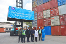 热烈庆祝两台新型科尼Liftace堆高机交付至宁波天翔