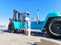 KCL向维斯塔斯交付中国最大叉车！