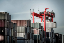 卡尔玛计划将中国的部分起重机业务转让给埃特博朗公司