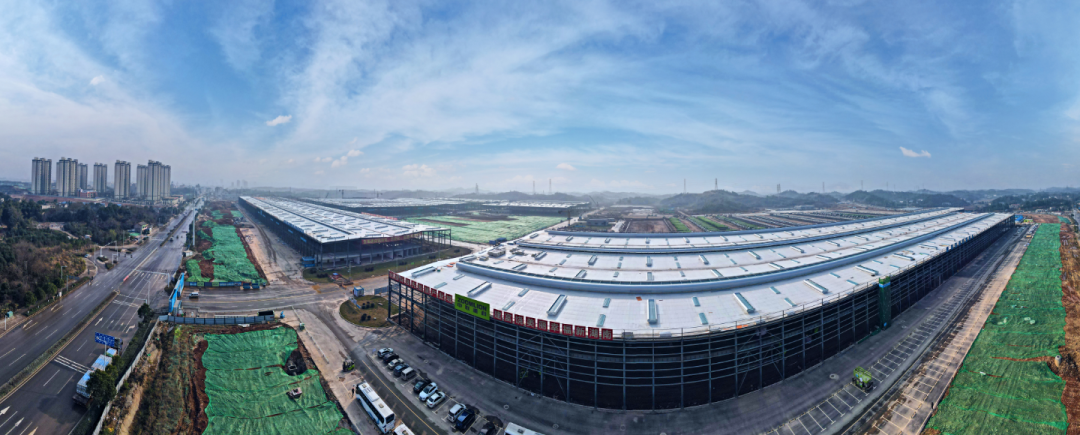 智造之美丨探秘中联智慧产业城世界级“黑灯产线”