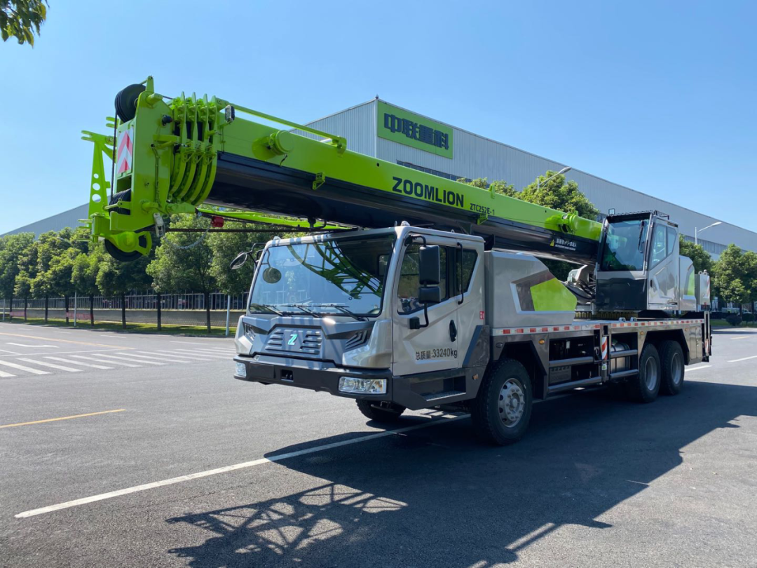 25吨起重机的性价比天花板是什么？ 中联重科新品ZTC252E-1给你答案！