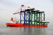 海振华 三个海外项目同船发运