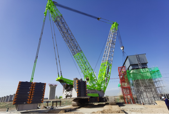 中联设备助力新建兰张三四线铁路建设——全线首个钢盖梁吊装架设完成