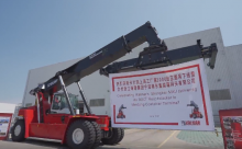 独家视频带您回顾卡尔玛上海工厂第3000台正面吊下线精彩瞬间