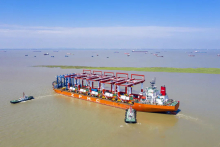 上海振华 两个国内项目同船发运