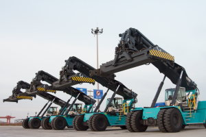 批量交付！KCL向中欧班列（沈阳）集结中心成功交付4台科尼正面吊！