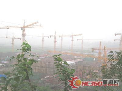 方圆集团TC4208塔机支援新北川工程建设