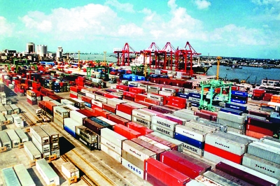 中国迈向世界航运中心 世界20大港口内地占7家