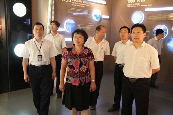 宿迁市宿城区副区长赵赛花一行莅临远东参观考察