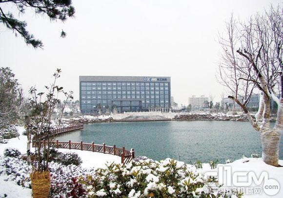 千亿徐工背后的故事