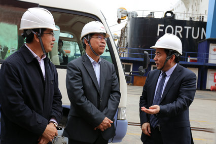 中国交建副总裁陈玉胜一行调研上海振华公司