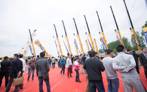 徐工起重机械扩展服务赢得华中市场