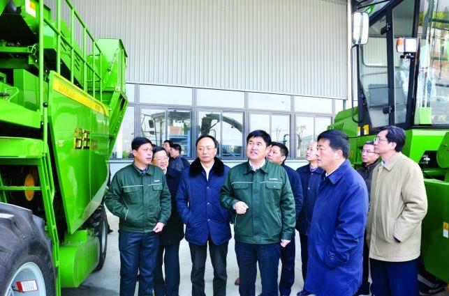安徽省副省长方春明到中联重科亳州工业园调研