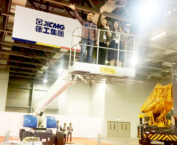 徐工首次亮相第五届中国（澳门）国际汽车博览会引关注