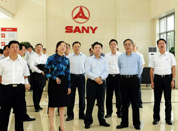 广东省委书记胡春华调研三一海工，鼓励三一实现新跨越