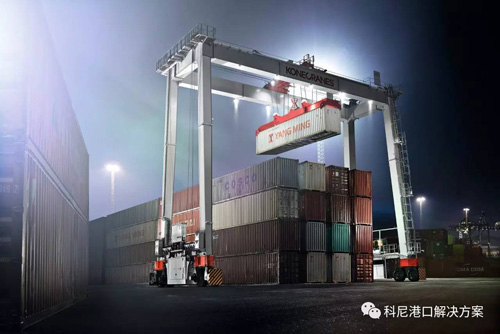 科尼　BOXHUNTER轮胎式集装箱门式起重机在各个港口备受青睐