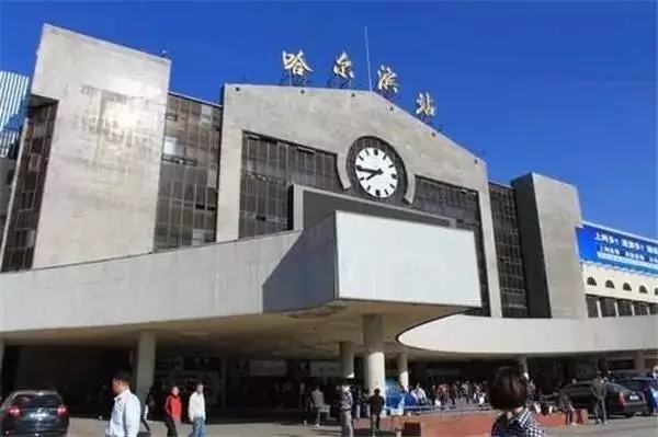 600天连续奋战，50台徐工起重机重塑“冰城”百年地标