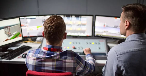 卡尔玛推出港口业首个开放性自动化平台