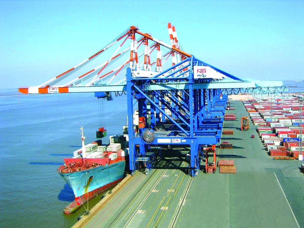 振华常规型岸边集装箱起重机